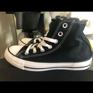 High top converse chuck Taylor’s